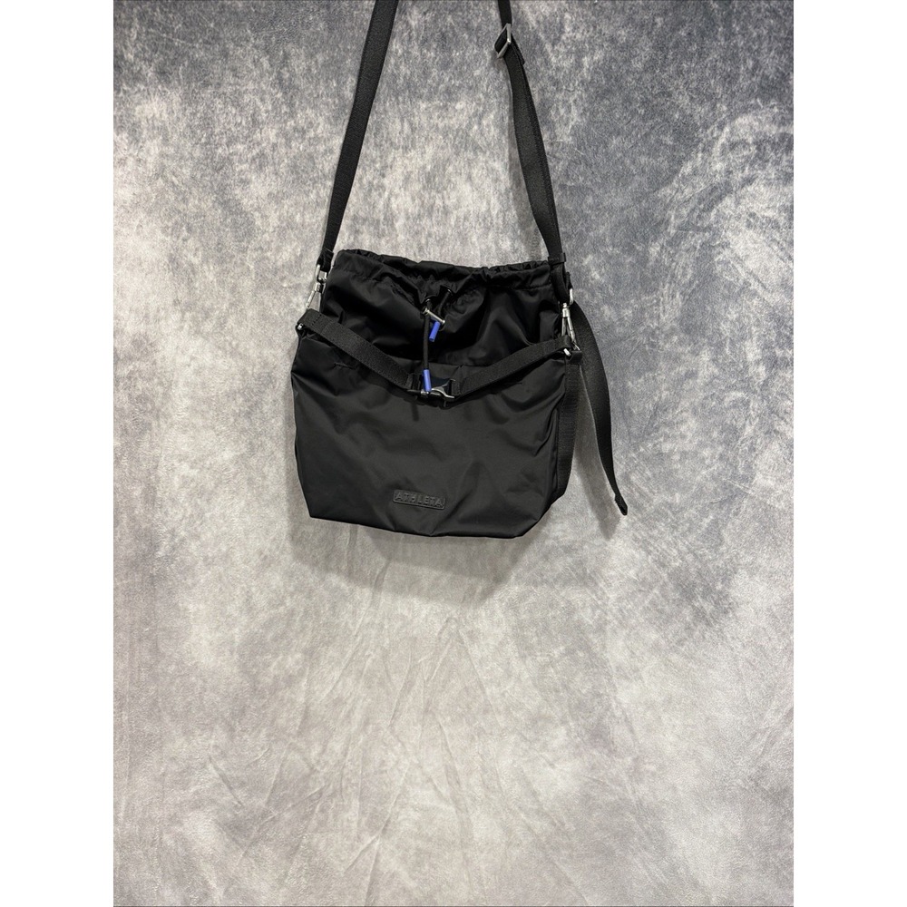 Athleta Black Nylon Crossbody Bucket Bag Drawstring Adjustable Strap Utility